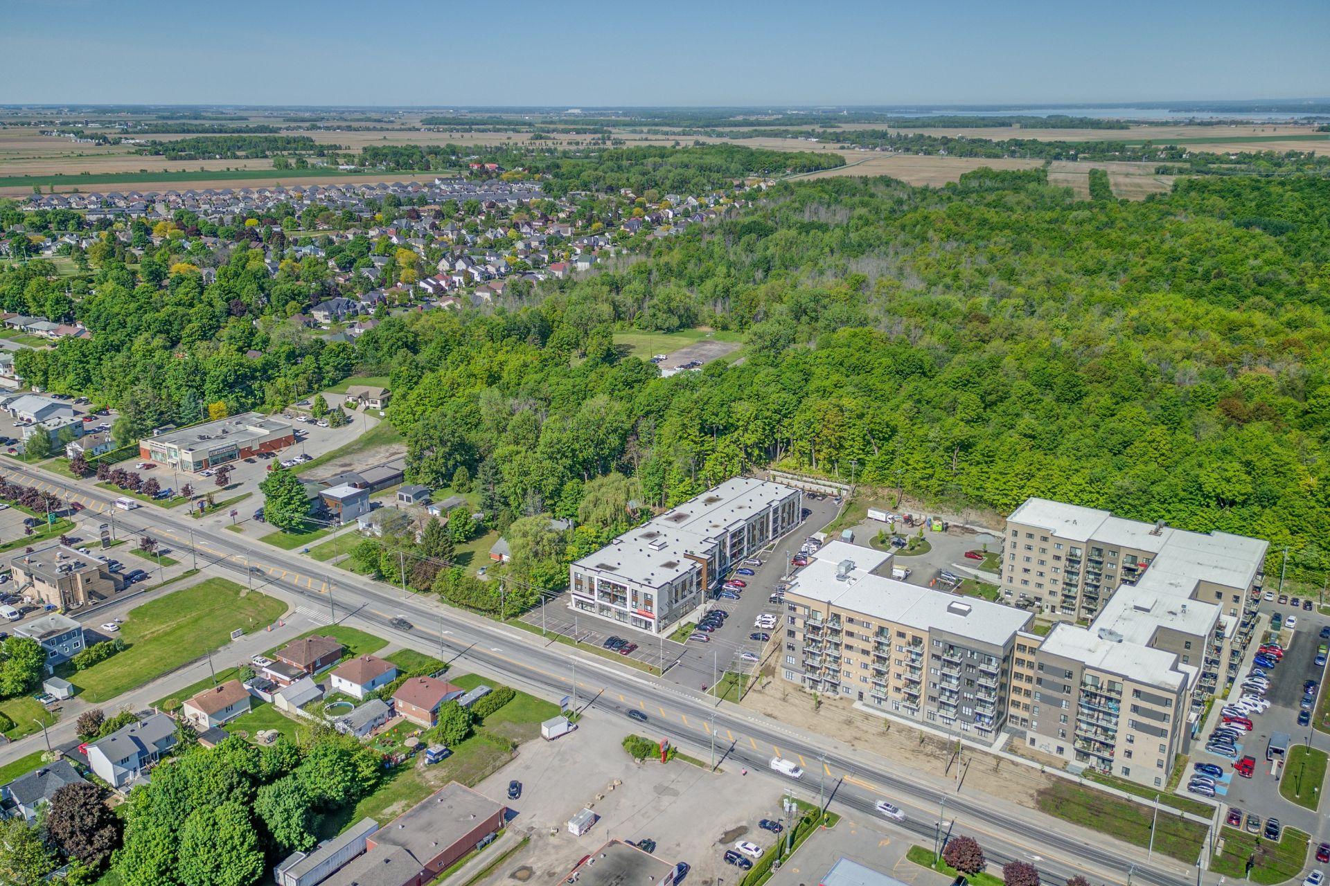 









689


Boul. St-Jean-Baptiste

, 213,
Mercier,




QC
J6R1G3

