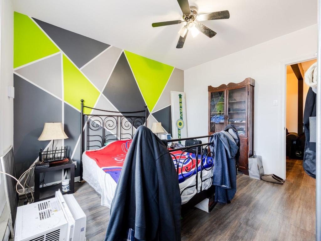 









2816

 - 2824


Rue Jacques-Hertel

,
Montréal (Le Sud-Ouest),




QC
H4E1S7

