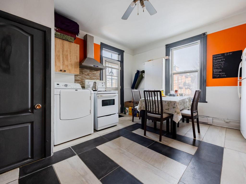 









2816

 - 2824


Rue Jacques-Hertel

,
Montréal (Le Sud-Ouest),




QC
H4E1S7

