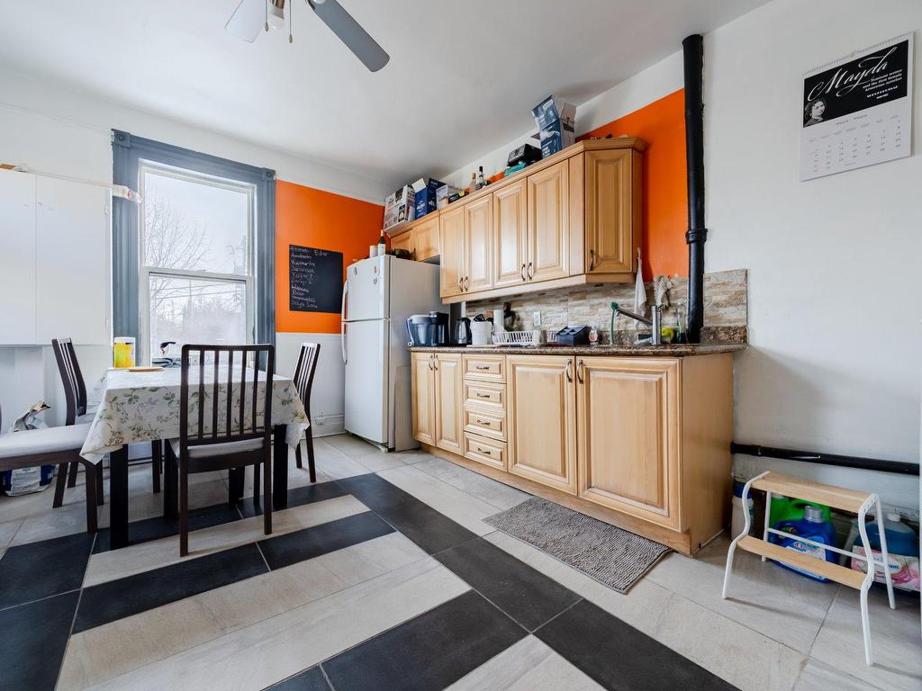 









2816

 - 2824


Rue Jacques-Hertel

,
Montréal (Le Sud-Ouest),




QC
H4E1S7

