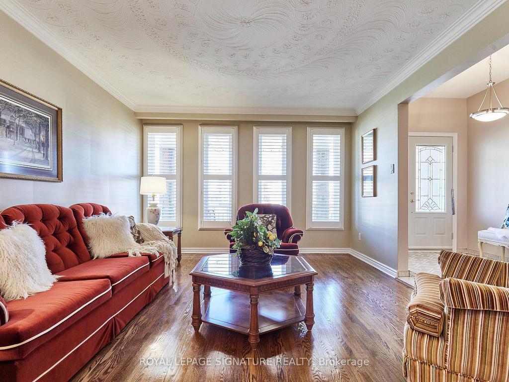 









88


Gooderham

Drive,
Toronto,




ON
M1R 3G7

