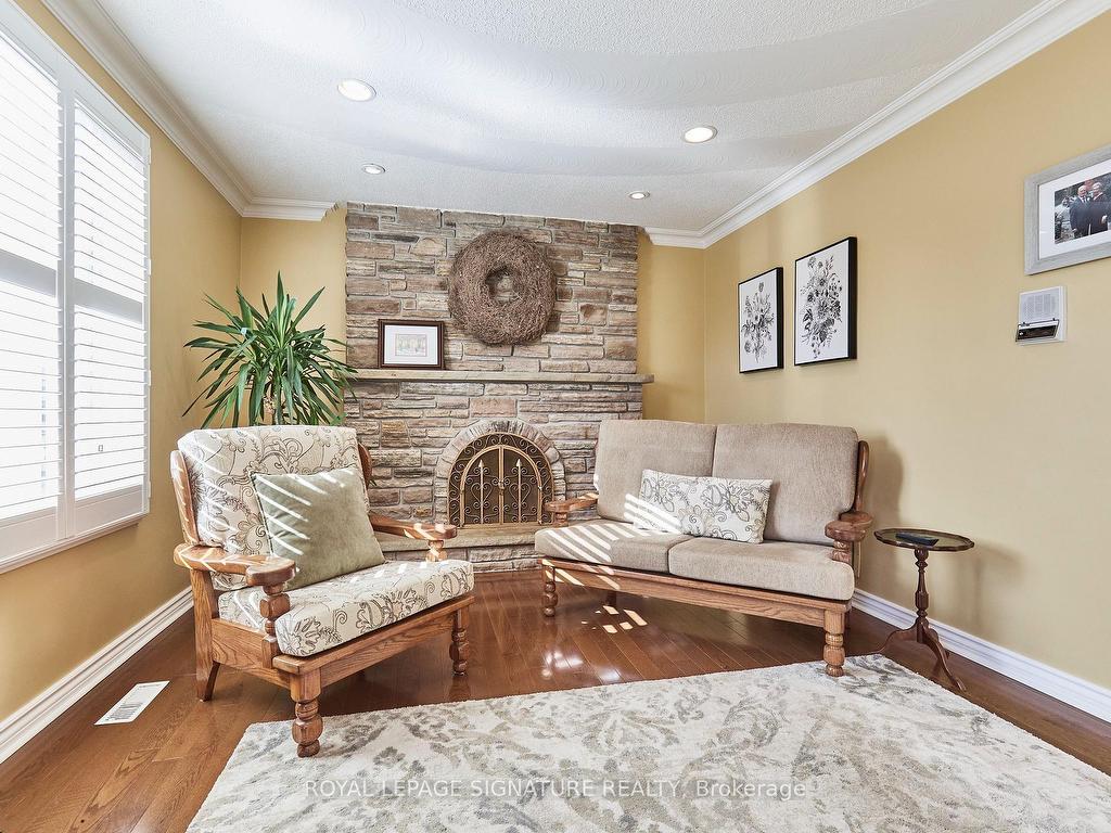 









88


Gooderham

Drive,
Toronto,




ON
M1R 3G7

