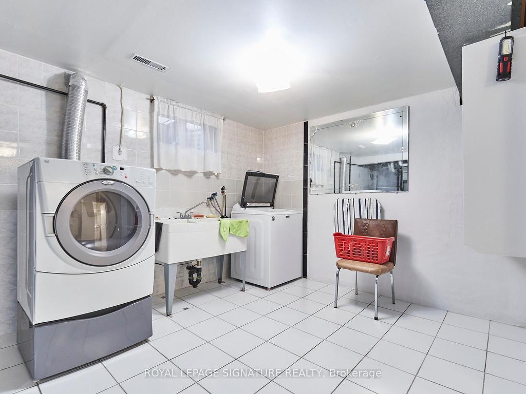 









88


Gooderham

Drive,
Toronto,




ON
M1R 3G7

