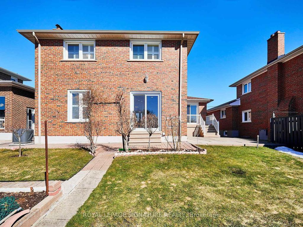 









88


Gooderham

Drive,
Toronto,




ON
M1R 3G7

