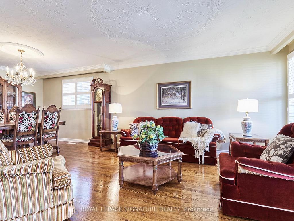 









88


Gooderham

Drive,
Toronto,




ON
M1R 3G7

