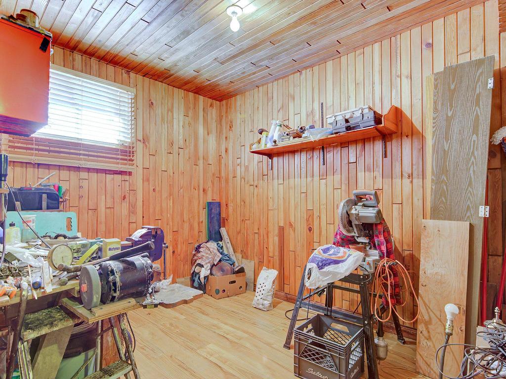 









1560


Rue Trépanier

,
Laval (Chomedey),




QC
H7W3G7

