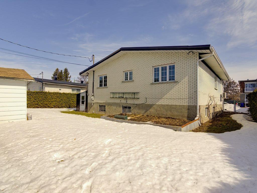 









1560


Rue Trépanier

,
Laval (Chomedey),




QC
H7W3G7

