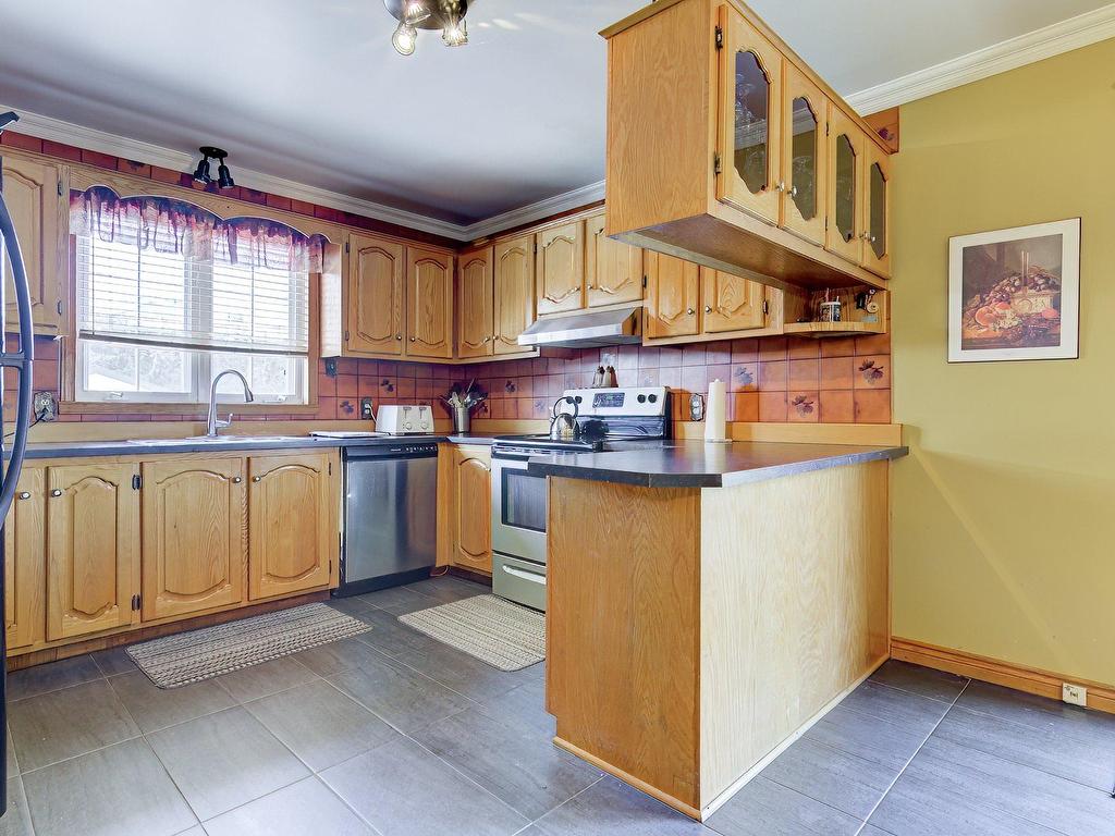 









1560


Rue Trépanier

,
Laval (Chomedey),




QC
H7W3G7

