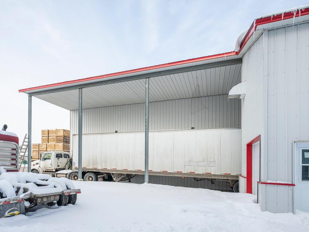









770


Ch. du Ruisseau-St-Jean N.

,
Saint-Roch-de-l'Achigan,







QC
J0K3H0

