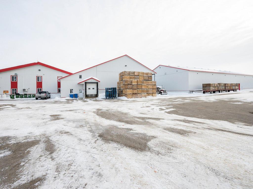 









770


Ch. du Ruisseau-St-Jean N.

,
Saint-Roch-de-l'Achigan,







QC
J0K3H0


