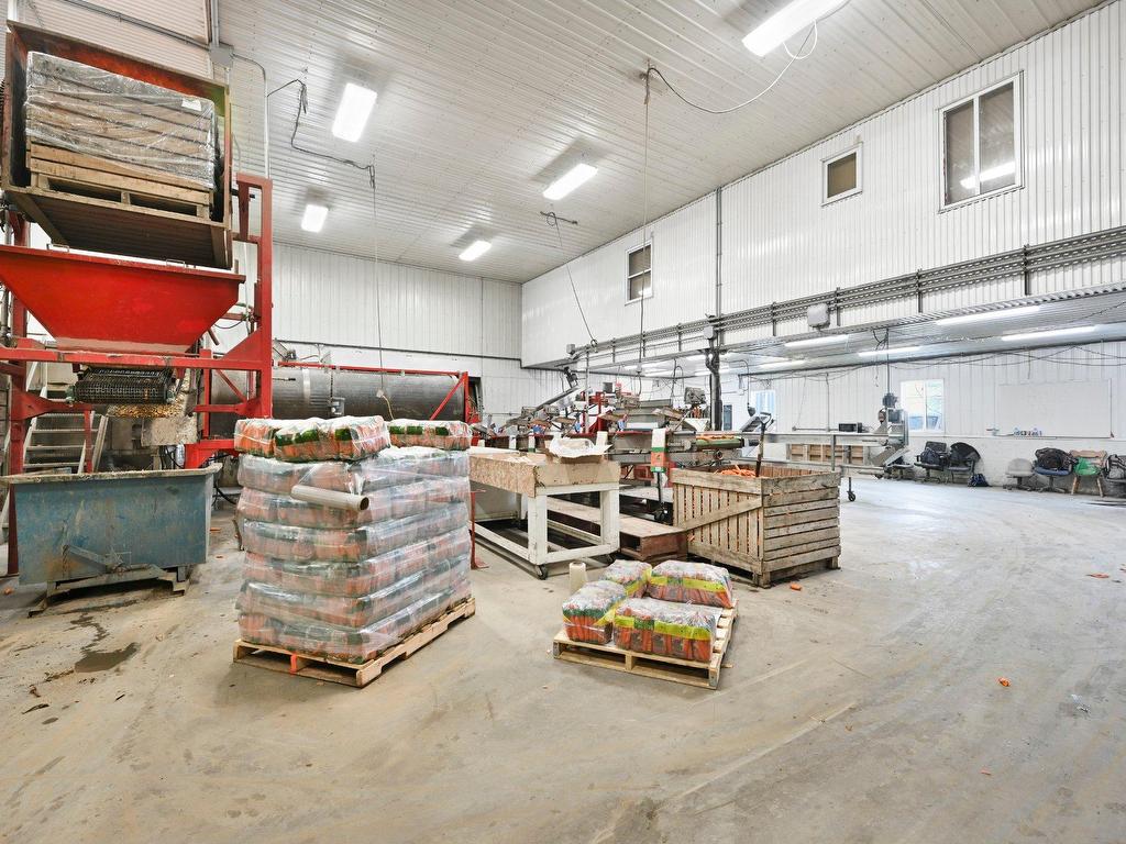 









770


Ch. du Ruisseau-St-Jean N.

,
Saint-Roch-de-l'Achigan,







QC
J0K3H0

