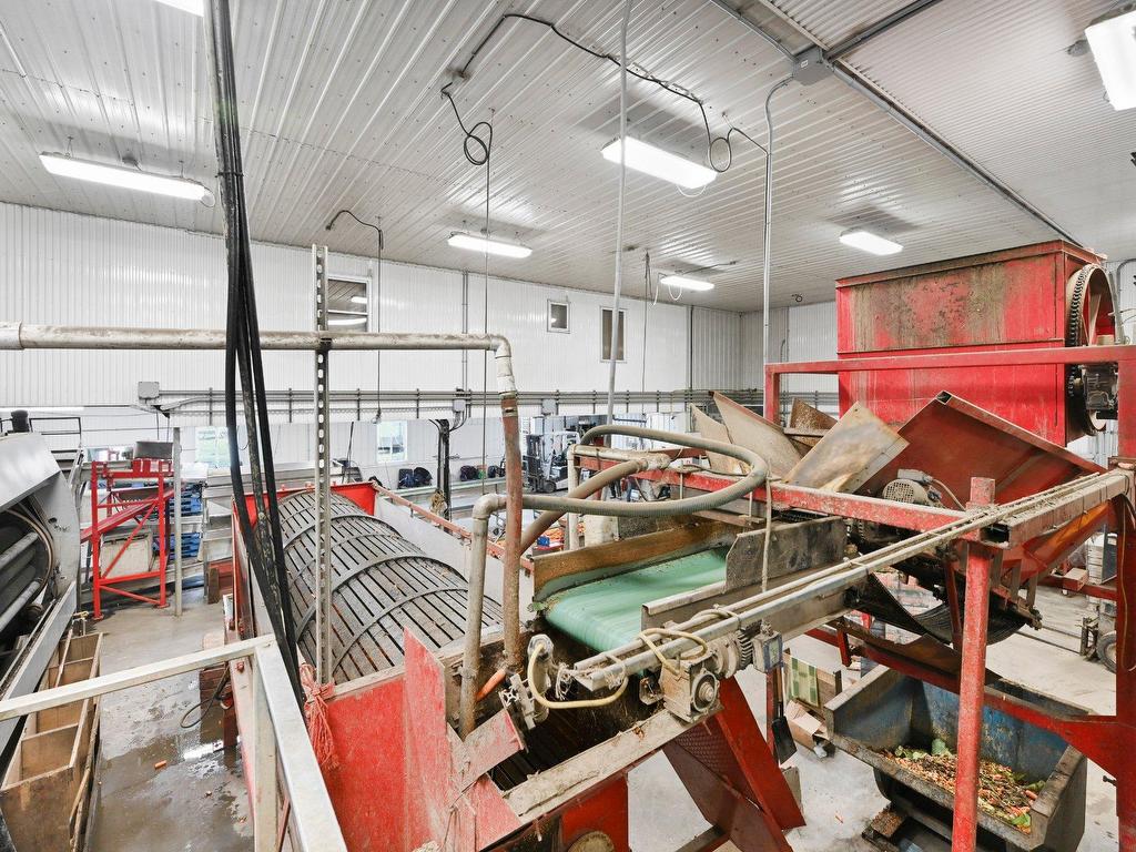









770


Ch. du Ruisseau-St-Jean N.

,
Saint-Roch-de-l'Achigan,







QC
J0K3H0

