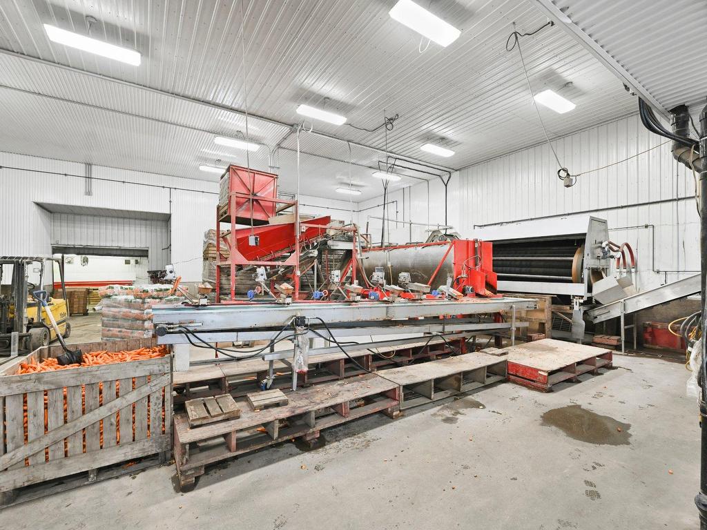 









770


Ch. du Ruisseau-St-Jean N.

,
Saint-Roch-de-l'Achigan,







QC
J0K3H0


