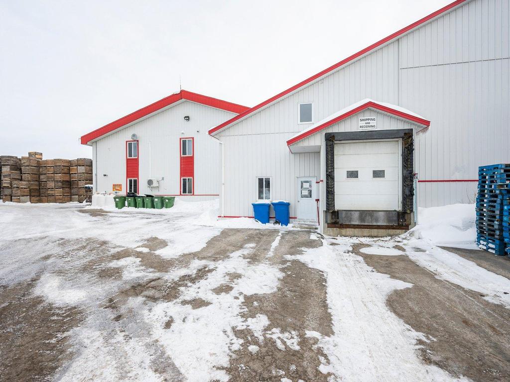 









770


Ch. du Ruisseau-St-Jean N.

,
Saint-Roch-de-l'Achigan,







QC
J0K3H0

