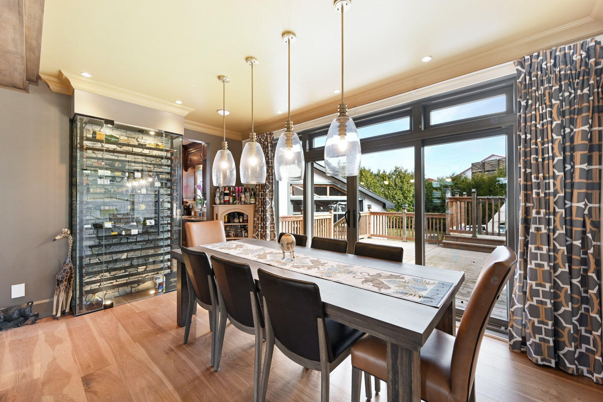 









770


Ch. du Ruisseau-St-Jean N.

,
Saint-Roch-de-l'Achigan,







QC
J0K3H0

