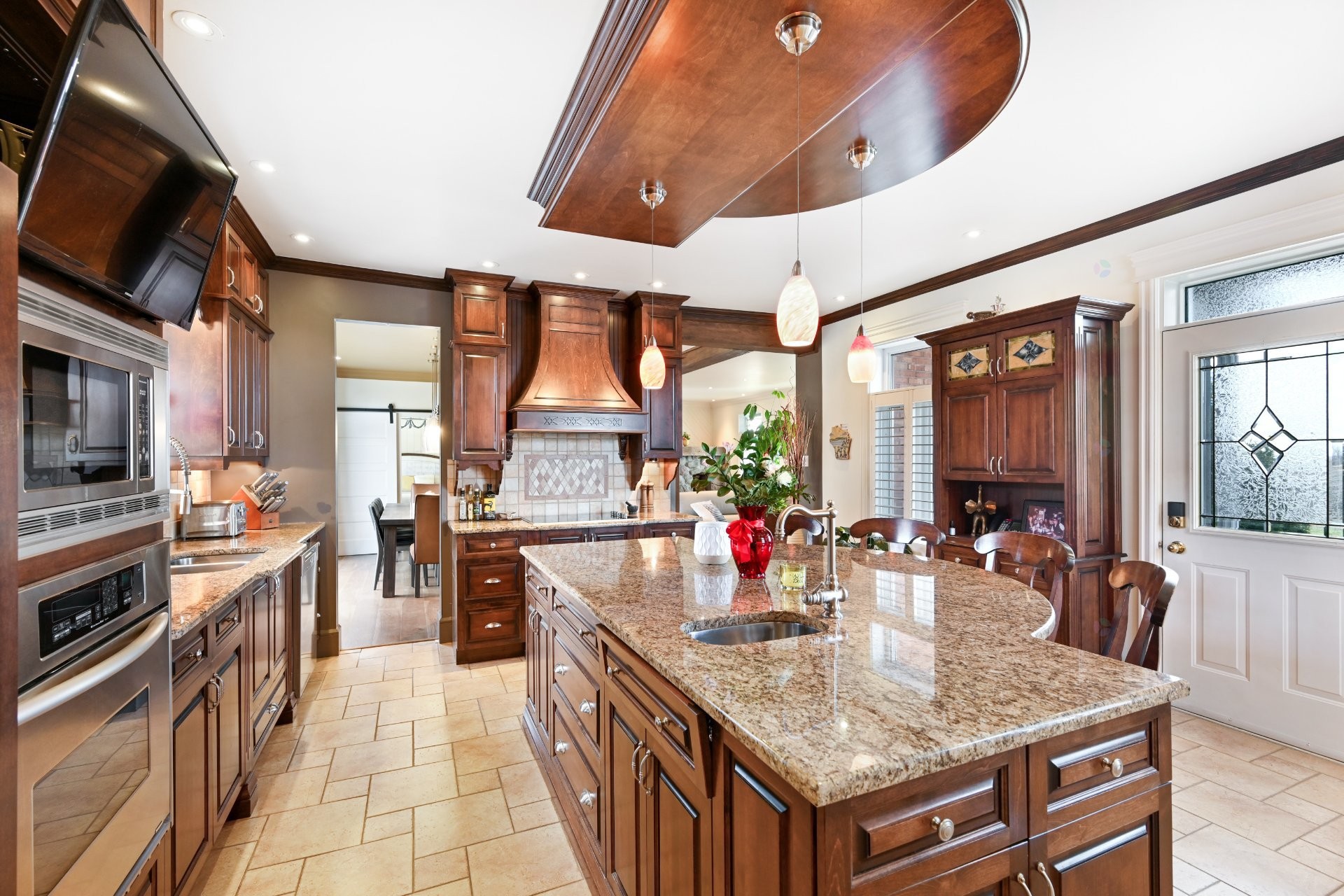 









770


Ch. du Ruisseau-St-Jean N.

,
Saint-Roch-de-l'Achigan,







QC
J0K3H0

