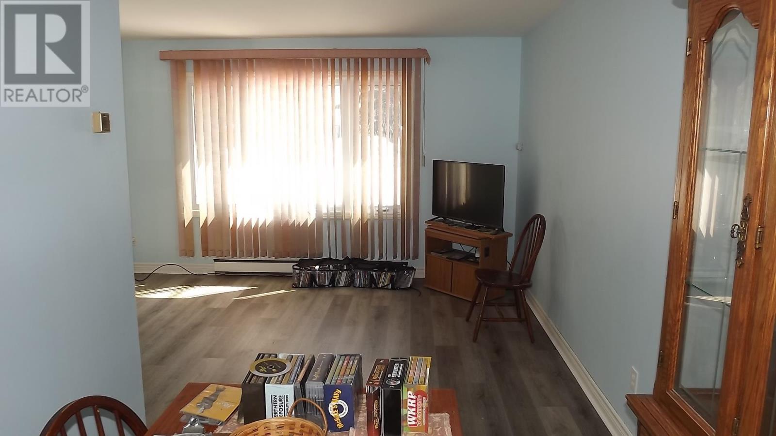 












33B London CRES

,
Elliot Lake,




Ontario
P5A2P7

