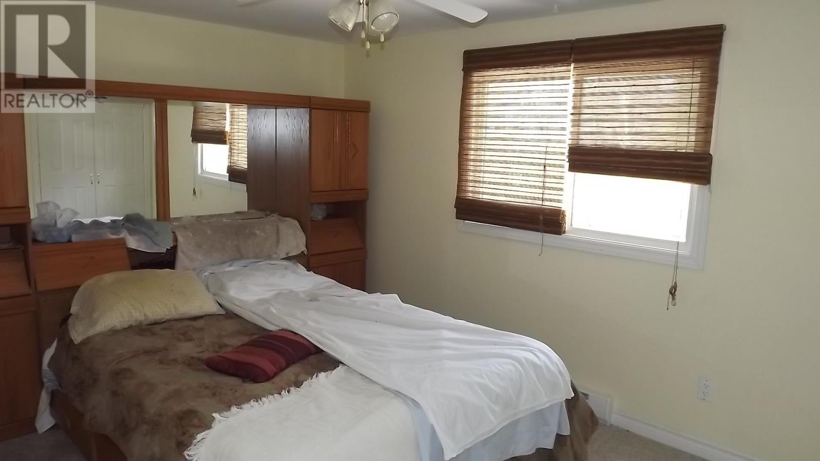 












33B London CRES

,
Elliot Lake,




Ontario
P5A2P7

