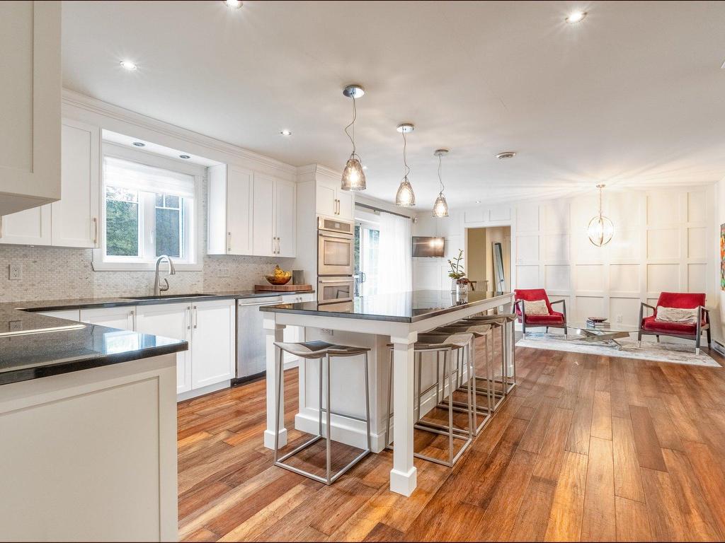 









1881


Rue de Toulouse

,
Sherbrooke (Les Nations),




QC
J1J3Z1

