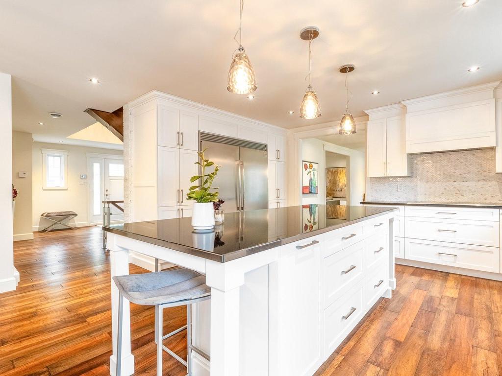 









1881


Rue de Toulouse

,
Sherbrooke (Les Nations),




QC
J1J3Z1

