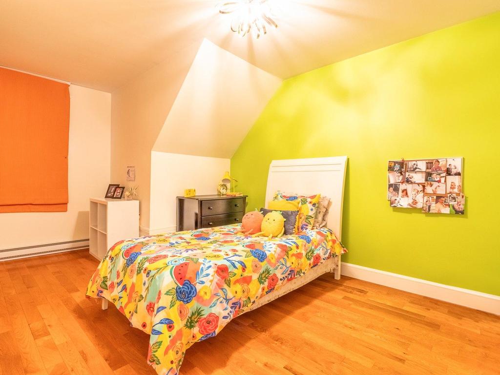 









1881


Rue de Toulouse

,
Sherbrooke (Les Nations),




QC
J1J3Z1

