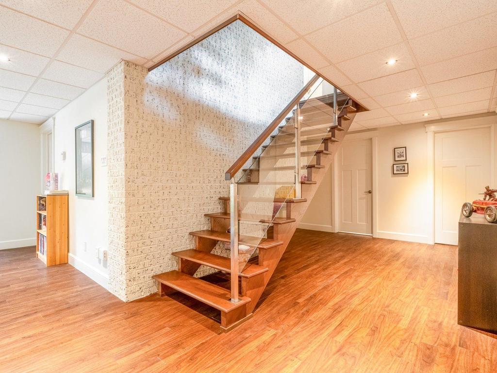 









1881


Rue de Toulouse

,
Sherbrooke (Les Nations),




QC
J1J3Z1

