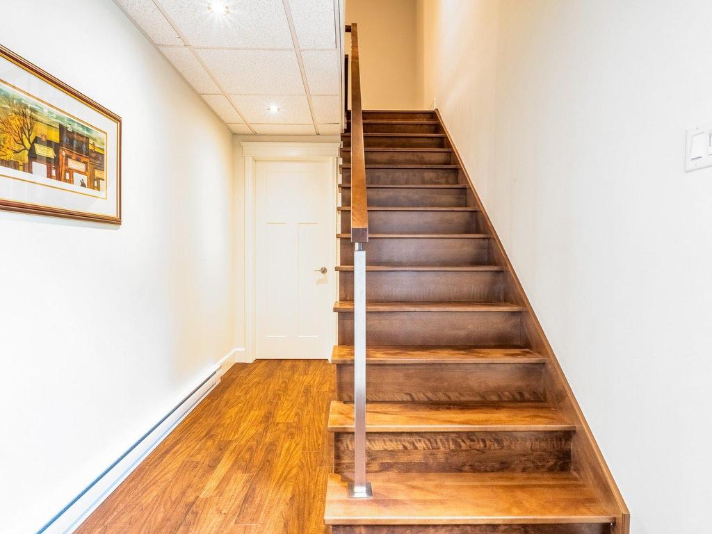 









1881


Rue de Toulouse

,
Sherbrooke (Les Nations),




QC
J1J3Z1

