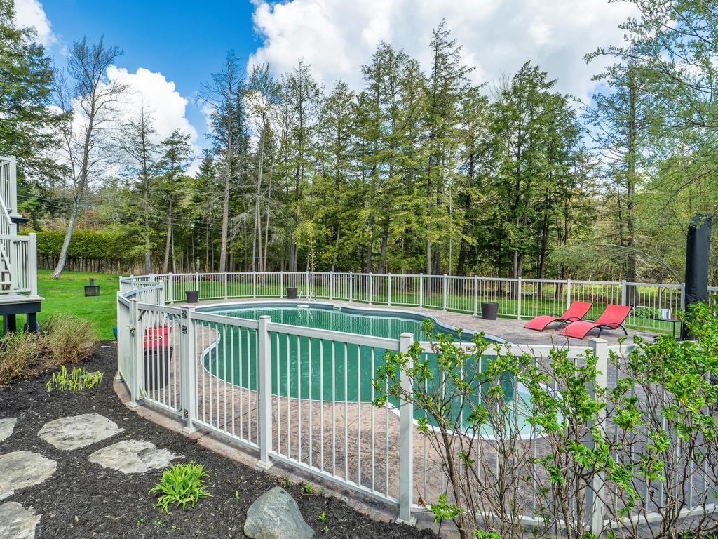 









1881


Rue de Toulouse

,
Sherbrooke (Les Nations),




QC
J1J3Z1

