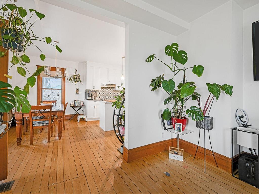 









420

 - 422


Rue Jacques-Cartier S.

,
Saint-Jean-sur-Richelieu,




QC
J3B4K4

