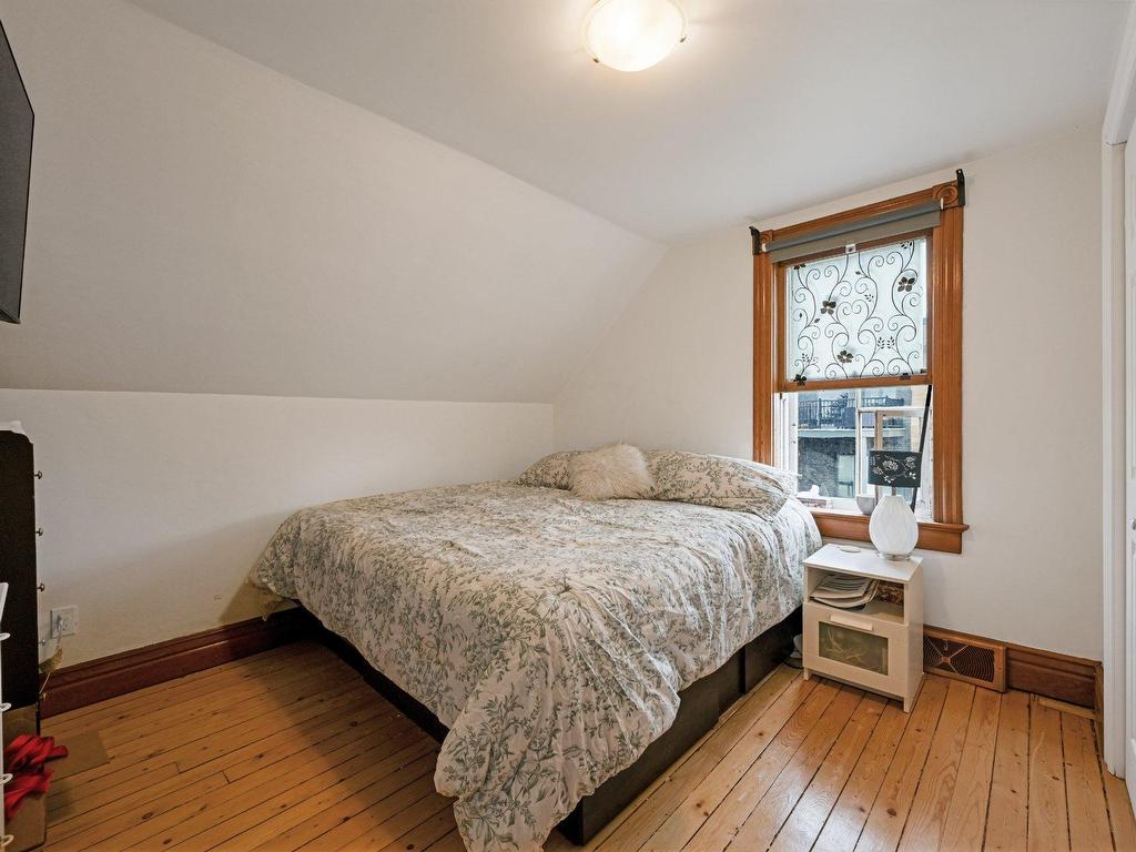 









420

 - 422


Rue Jacques-Cartier S.

,
Saint-Jean-sur-Richelieu,




QC
J3B4K4

