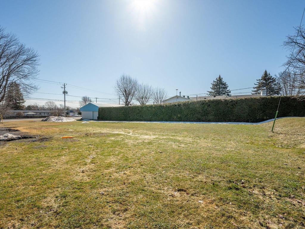 









420

 - 422


Rue Jacques-Cartier S.

,
Saint-Jean-sur-Richelieu,




QC
J3B4K4

