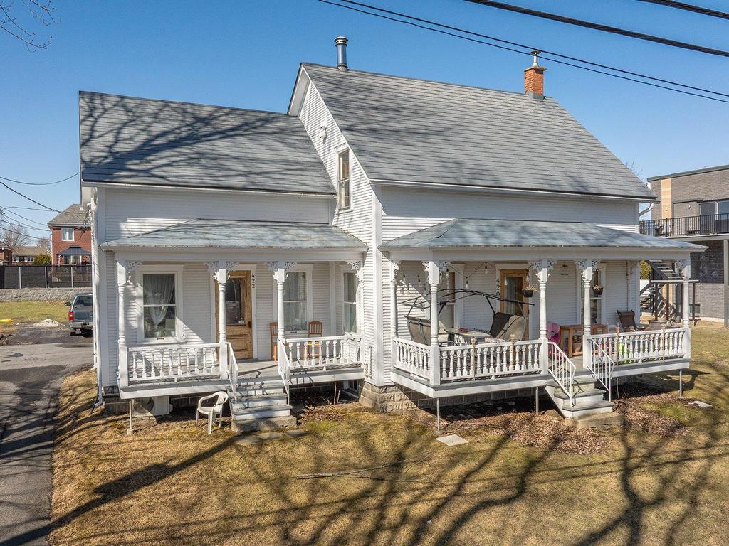 









420

 - 422


Rue Jacques-Cartier S.

,
Saint-Jean-sur-Richelieu,




QC
J3B4K4

