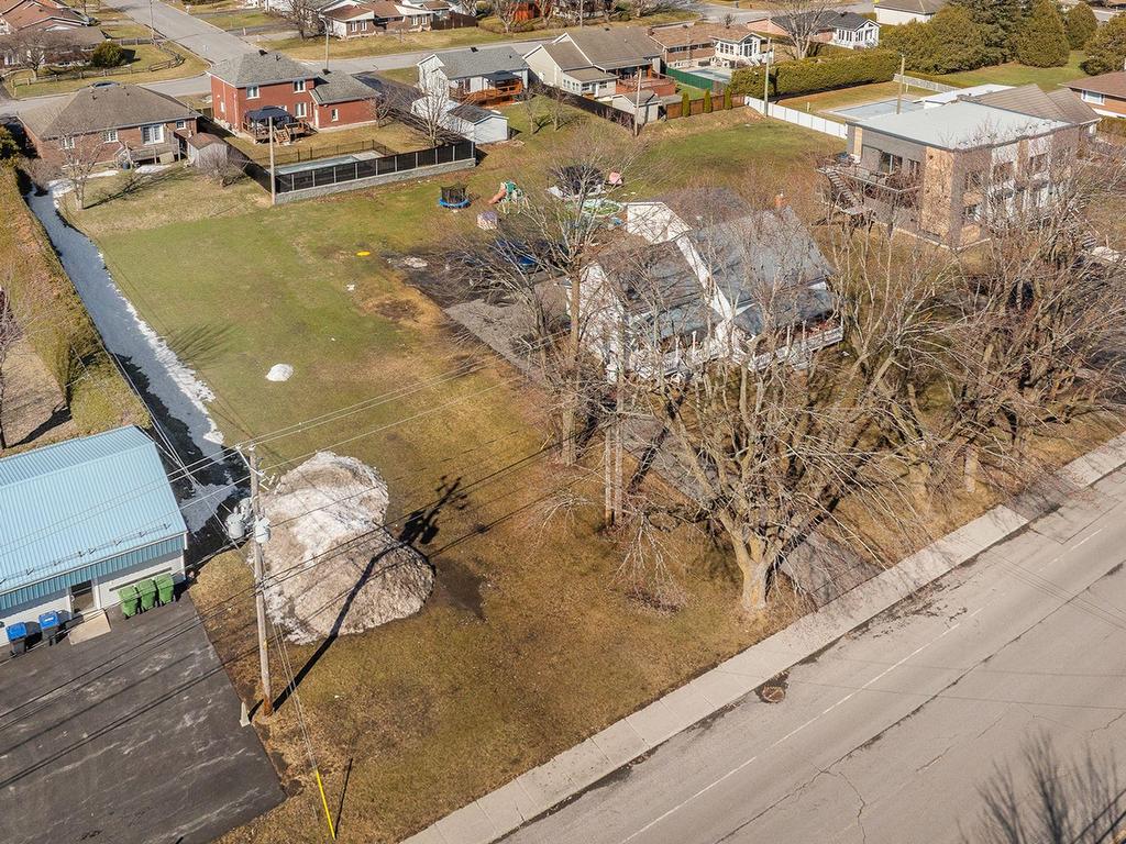 









420

 - 422


Rue Jacques-Cartier S.

,
Saint-Jean-sur-Richelieu,




QC
J3B4K4

