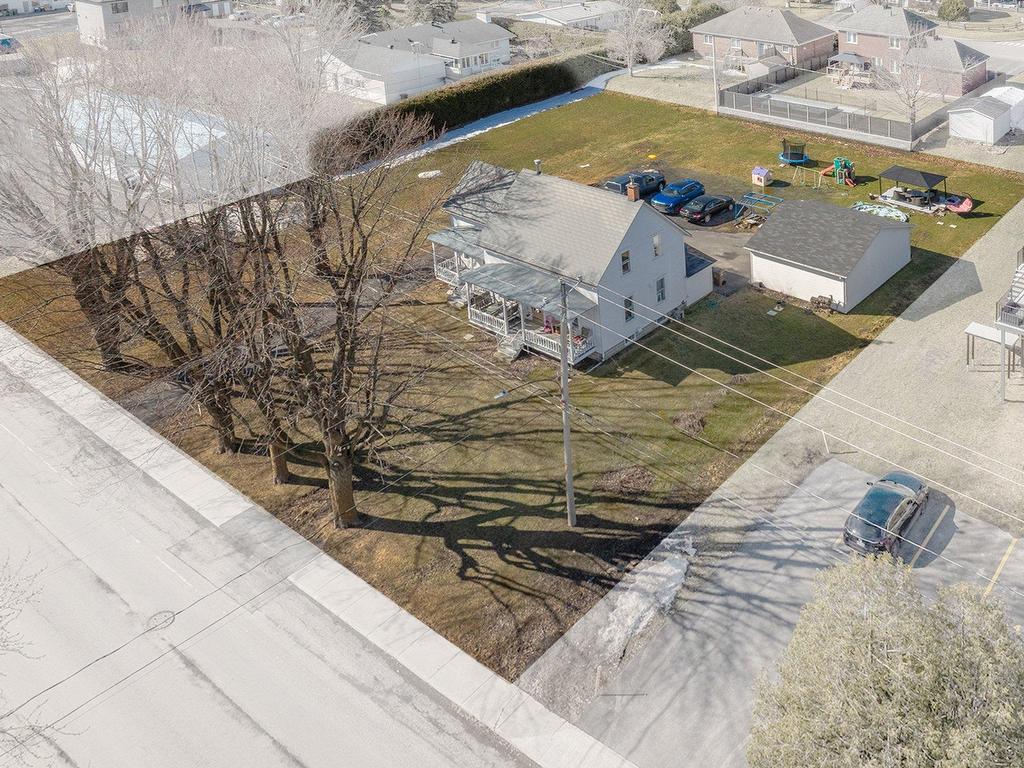 









420

 - 422


Rue Jacques-Cartier S.

,
Saint-Jean-sur-Richelieu,




QC
J3B4K4


