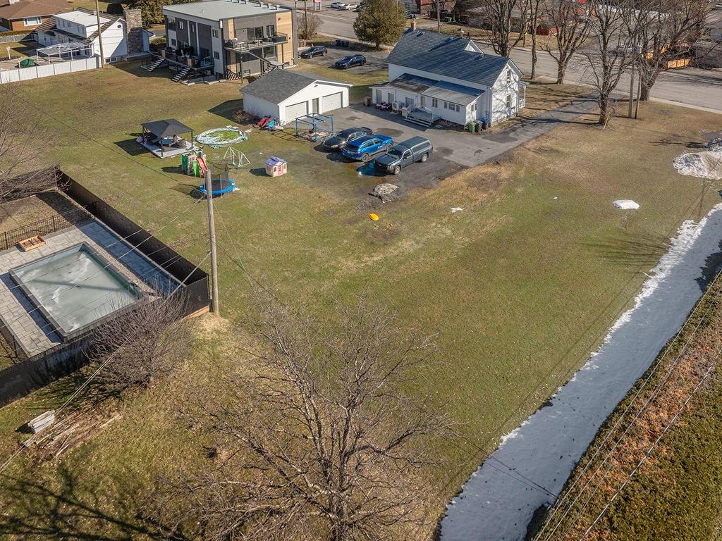









420

 - 422


Rue Jacques-Cartier S.

,
Saint-Jean-sur-Richelieu,




QC
J3B4K4

