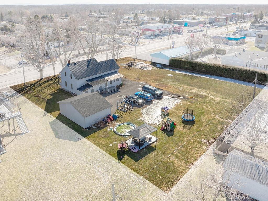 









420

 - 422


Rue Jacques-Cartier S.

,
Saint-Jean-sur-Richelieu,




QC
J3B4K4

