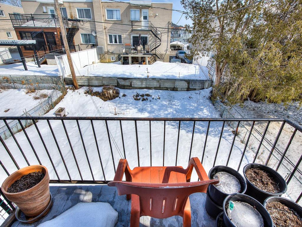 









1329

 - 1331


100e Avenue

,
Laval (Chomedey),




QC
H7W4A4

