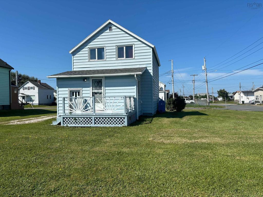 












342 Twelfth Street

,
New Waterford,




NS
B1H 4A3

