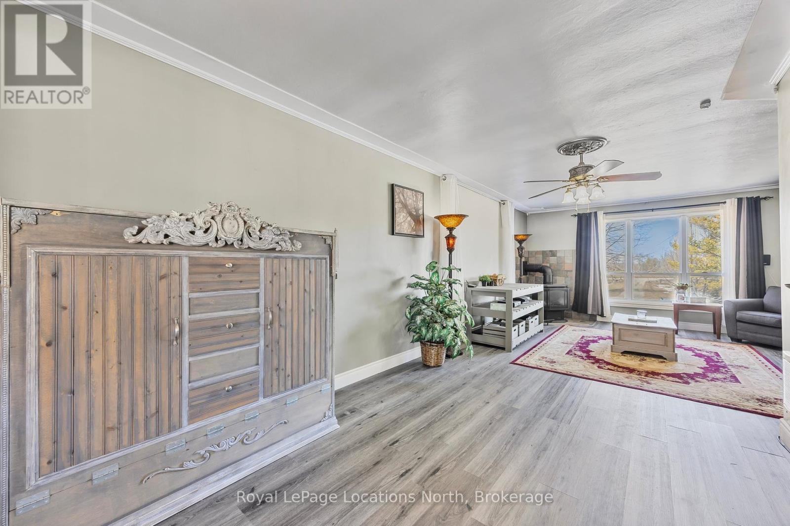 












122656 GREY 9 ROAD

,
West Grey,




Ontario
N0G1C0

