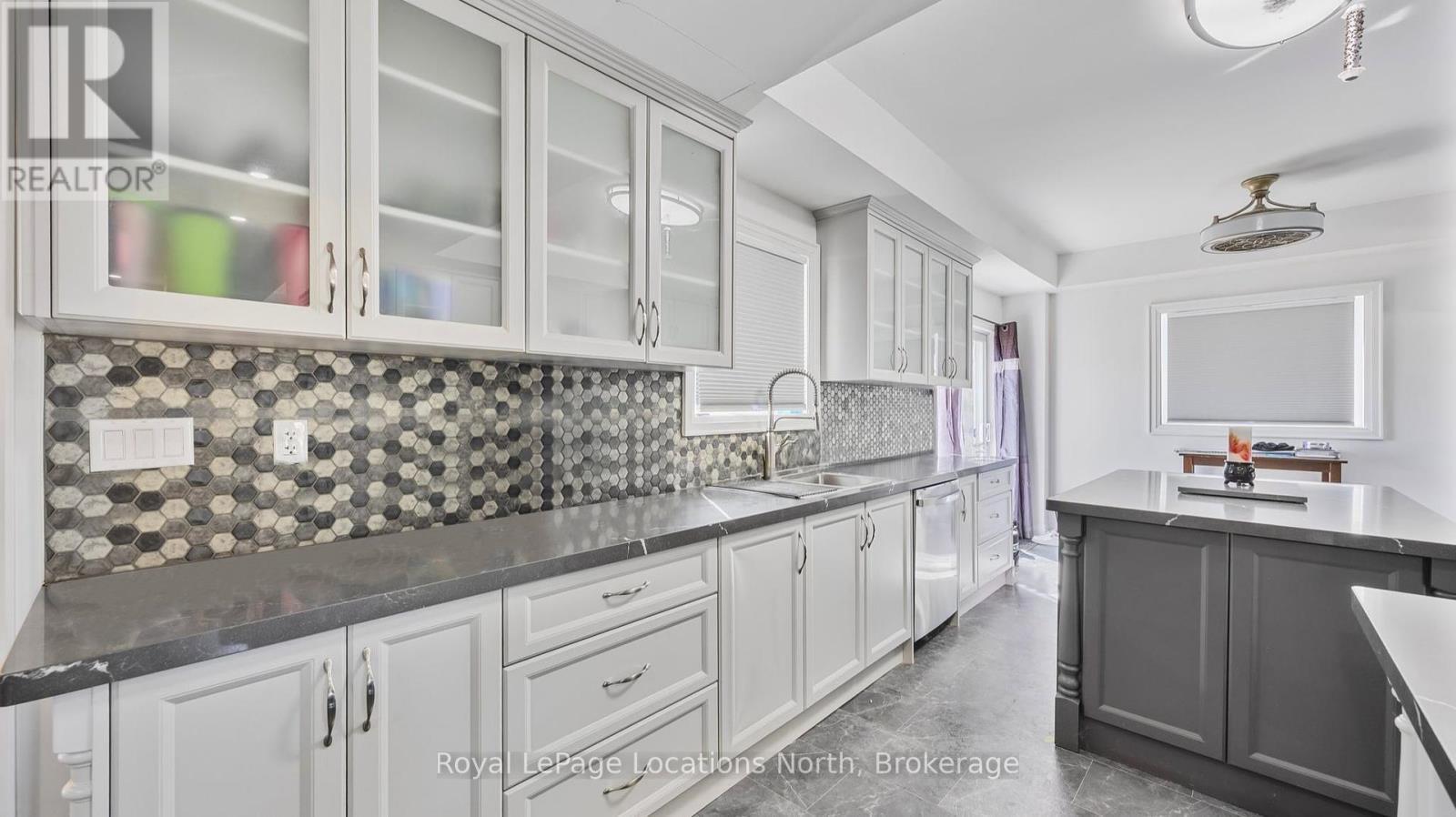 












122656 GREY 9 ROAD

,
West Grey,




Ontario
N0G1C0

