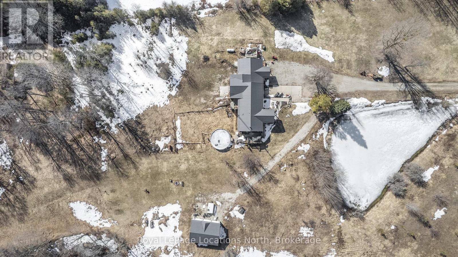 












122656 GREY 9 ROAD

,
West Grey,




Ontario
N0G1C0

