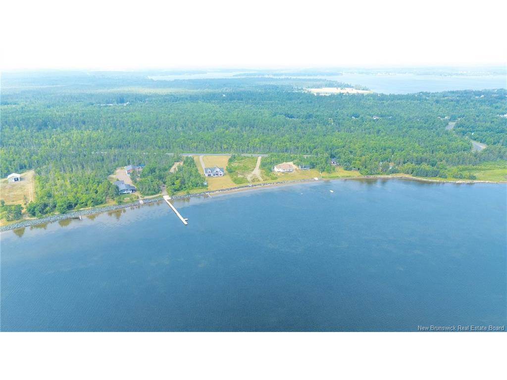









Lot 2022-8


de l’Outarde

ST,
Pointe-Des-Robichaud,







NB
E1X 4G7

