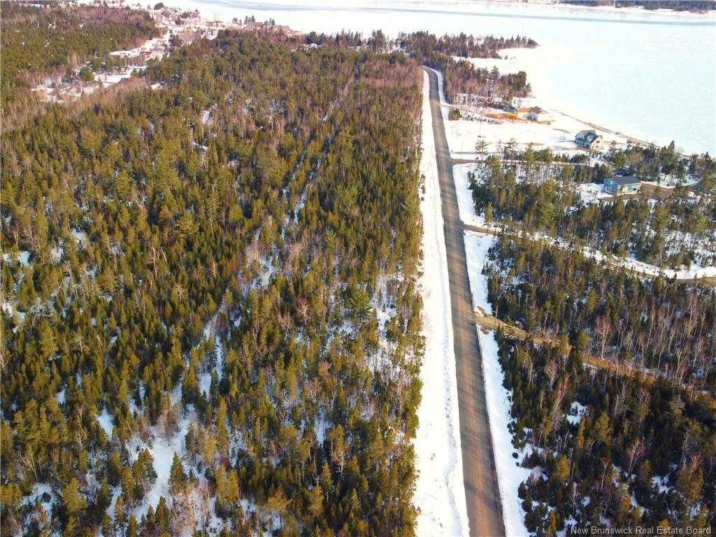 









Lot 2022-9


de l’Outarde

ST,
Val-Comeau,







NB
E1X 4G7

