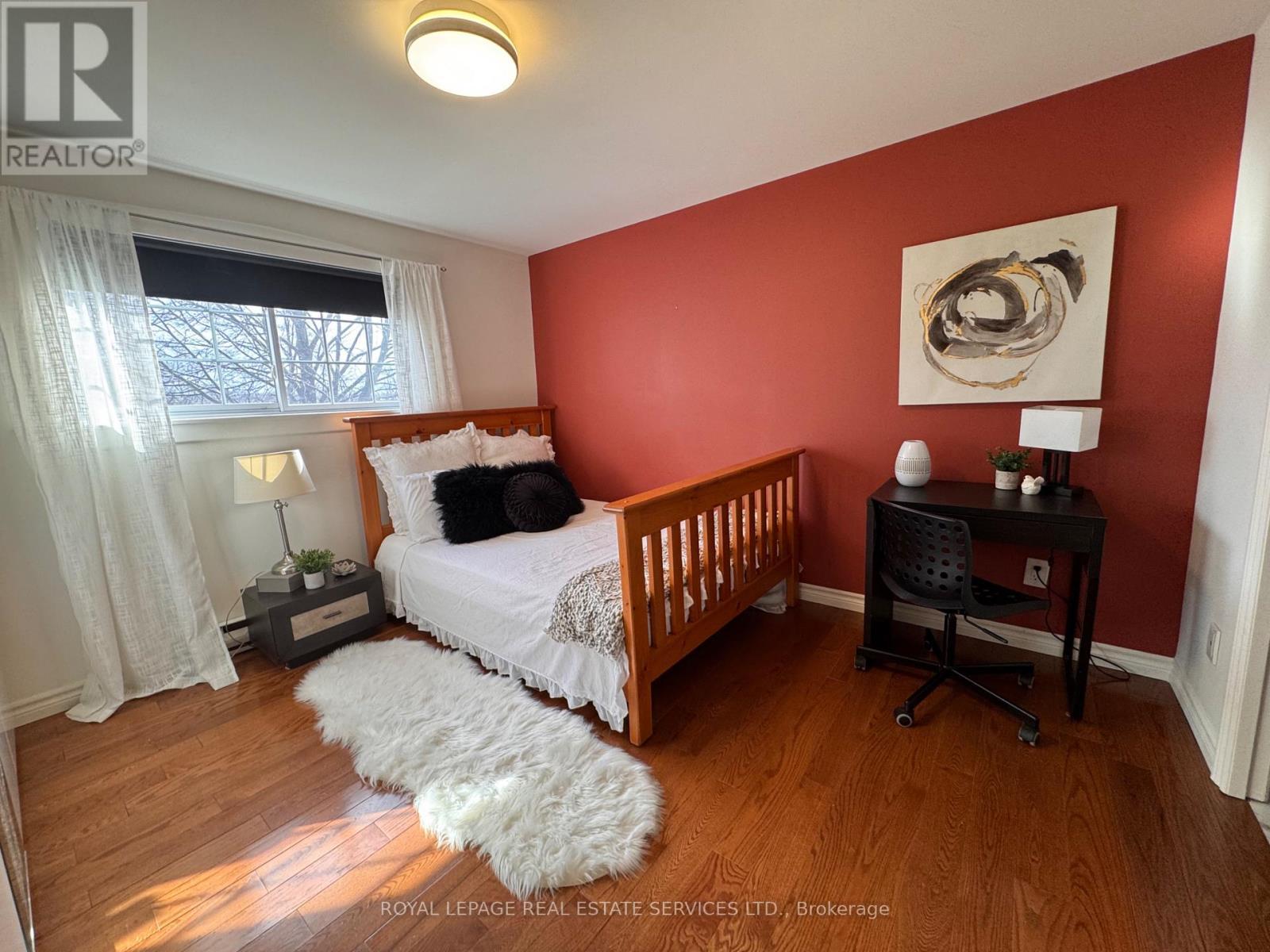 












30 REID COURT

,
Guelph,




Ontario
N1G3R6

