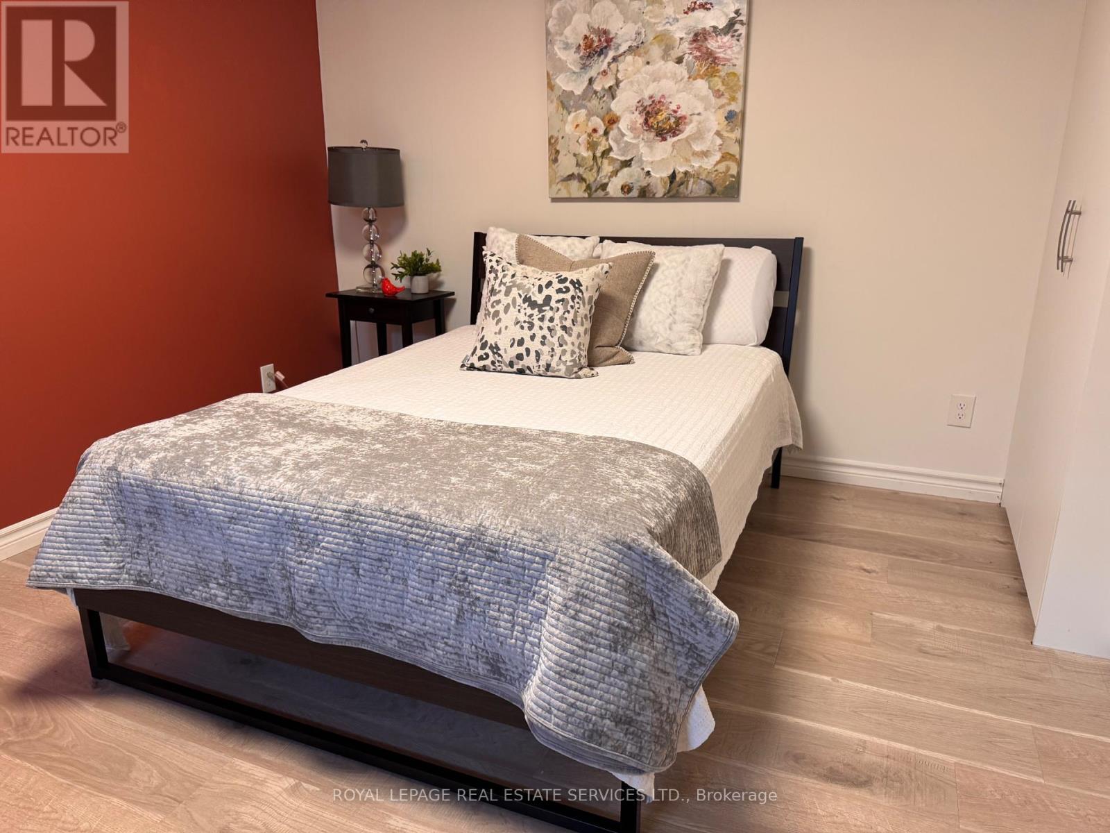 












30 REID COURT

,
Guelph,




Ontario
N1G3R6

