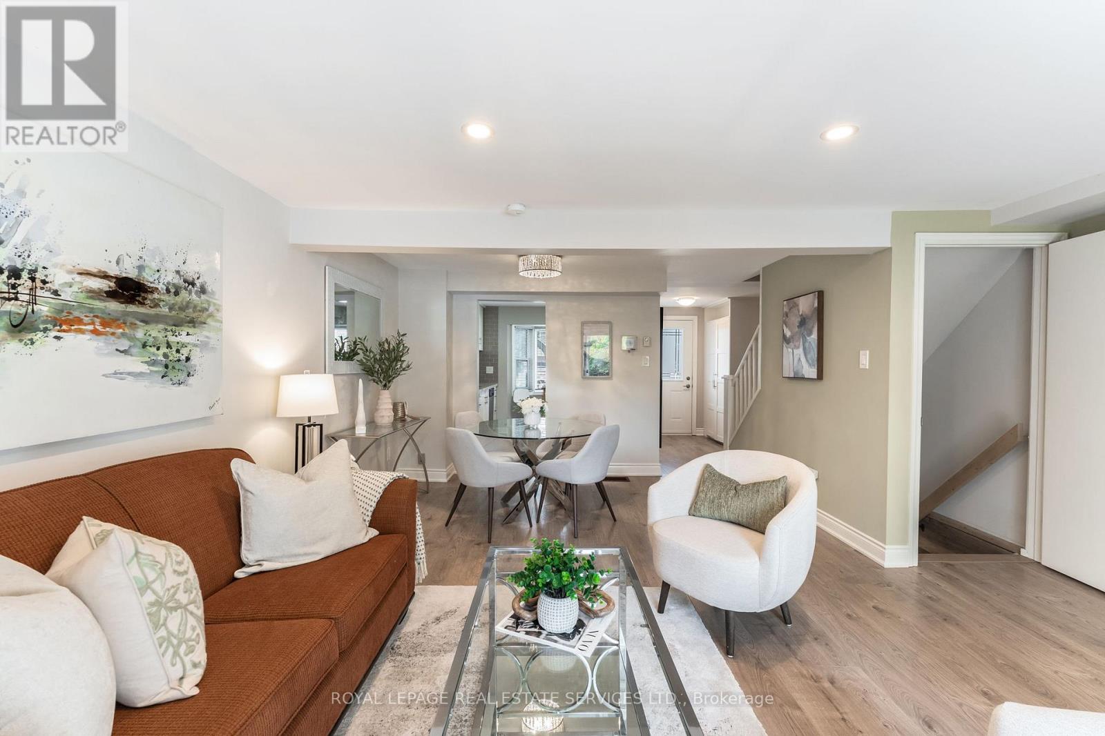 












30 REID COURT

,
Guelph,




Ontario
N1G3R6

