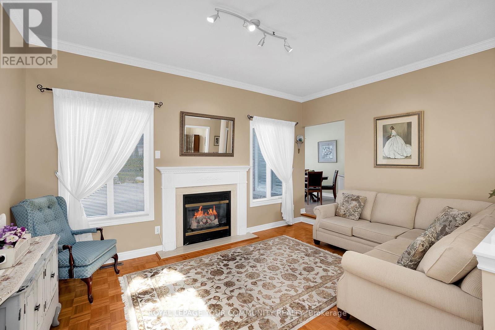 












176 LAURENTIAN BOULEVARD

,
Vaughan,




Ontario
L6A2V6

