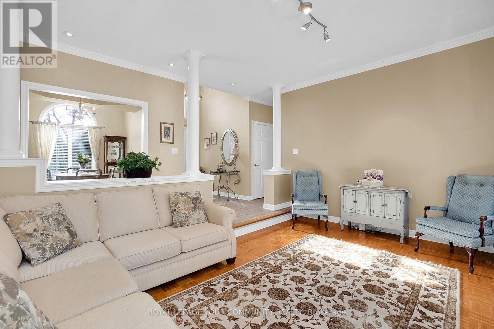 












176 LAURENTIAN BOULEVARD

,
Vaughan,




Ontario
L6A2V6


