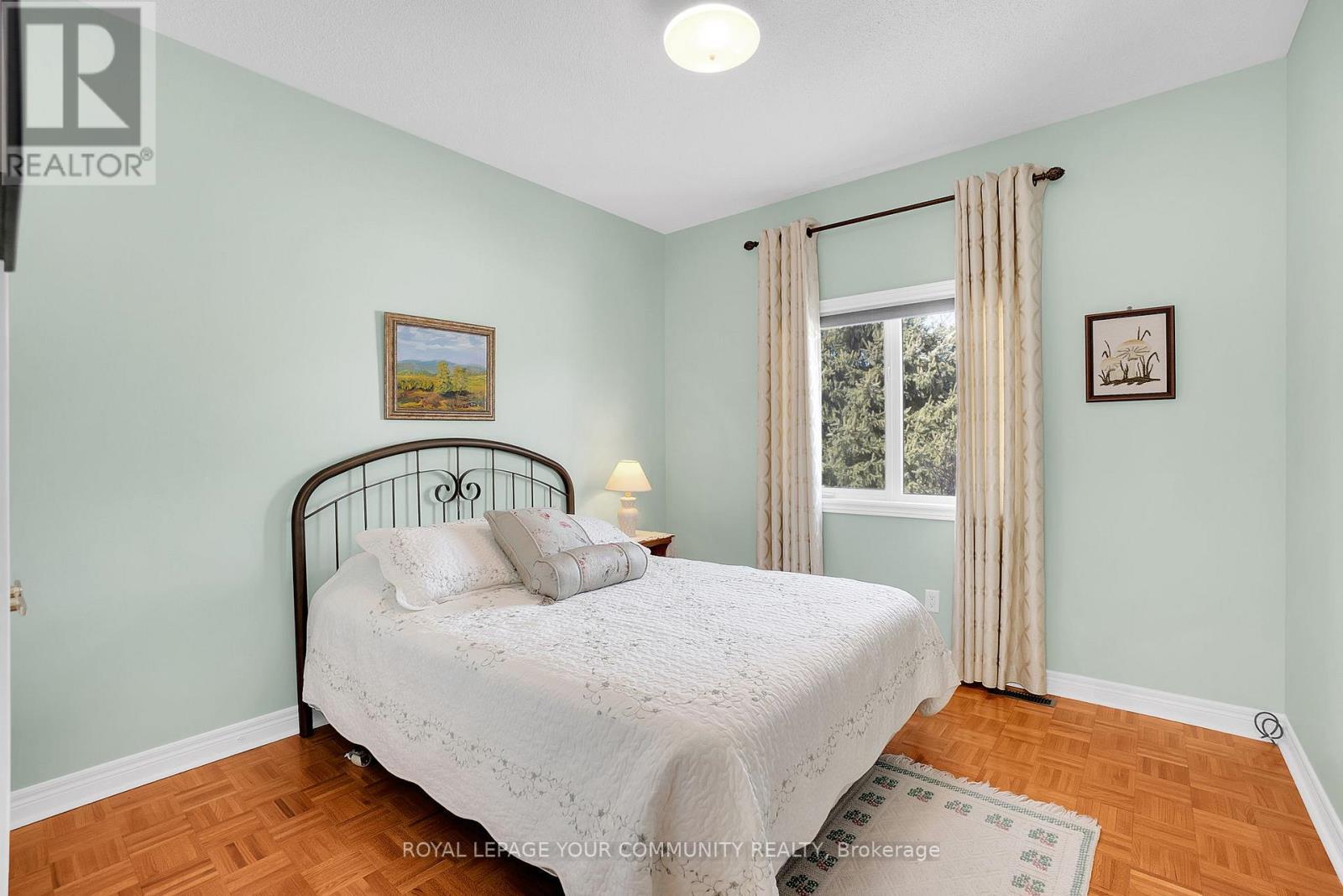 












176 LAURENTIAN BOULEVARD

,
Vaughan,




Ontario
L6A2V6

