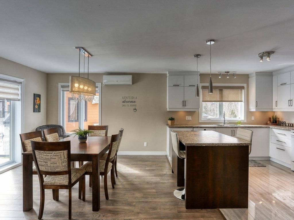 









4765


Place de la Marquise

, 201,
Trois-Rivières,




QC
G8Y0H1

